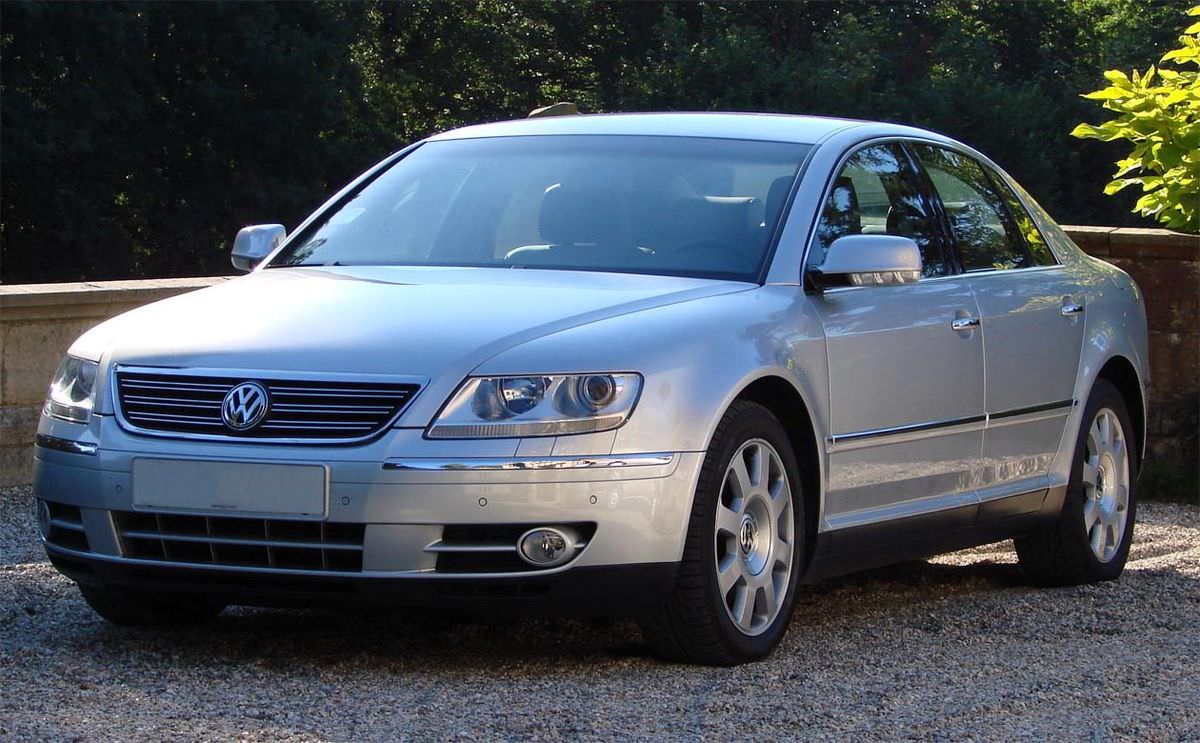 1200px-2005_vw_phaeton